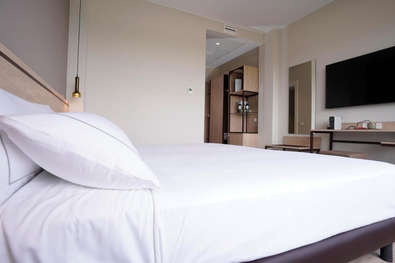 Hotel Bodega Fya - Grupo Pierola นาวาเรเต ภายนอก รูปภาพ