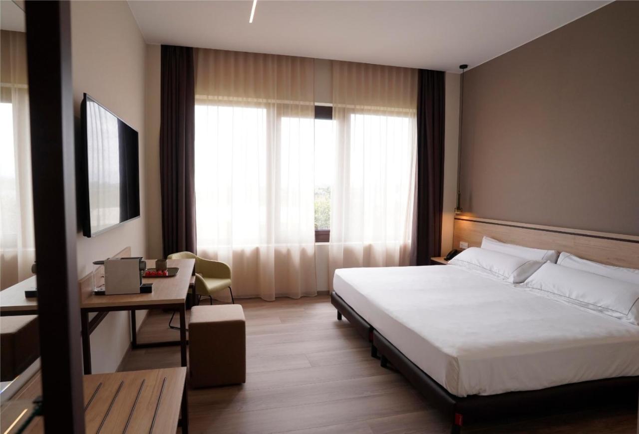 Hotel Bodega Fya - Grupo Pierola นาวาเรเต ภายนอก รูปภาพ